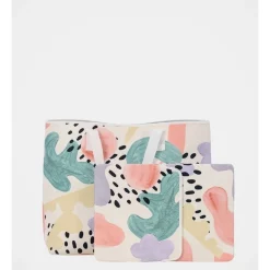 Brand new 🔥 Vue Neoprene Beach Tote Bag With Bonus Beach Pillow In Specs & Shapes 🥰